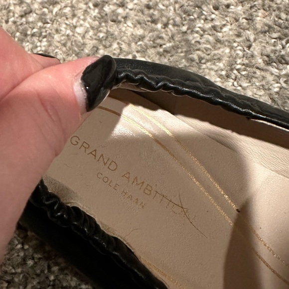 👞 SOLD 👞 Cole Haan Grand Ambition Flat- Size 7 - Picture 4 of 5